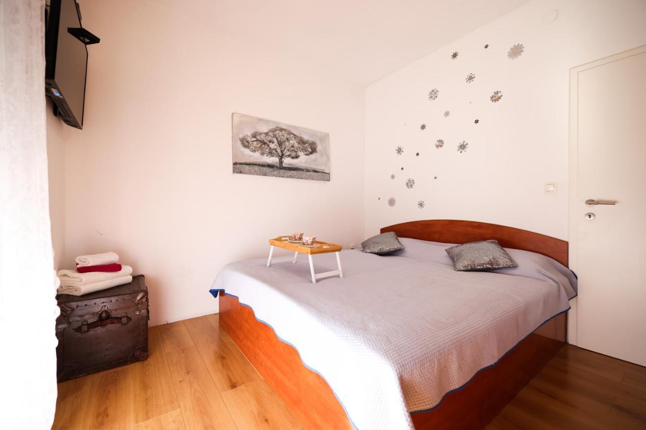 Apartman Heder Zadar Exterior photo